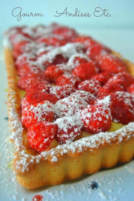 Tarte sablée Amandes ,Crème vanillée et Fraises