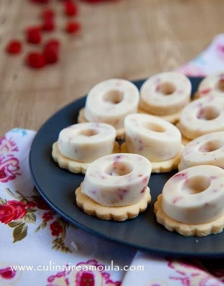 Sablé au chocolat blanc et canneberge