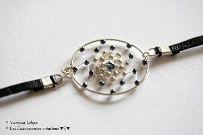 bijoux en cuir style wild jewelry en cuir noir de buffle attrape rêves en argent sertie et brodé de perles