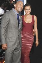 Hercule : Irina Shayk divine sur le tapis rouge … Hercule : Irina Shayk divine sur le tapis rouge …