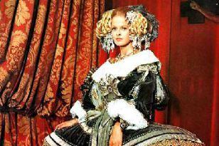 Mardi août 21h30, place Ambroise Courtois,