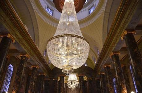 diagonalleyinsidebank1