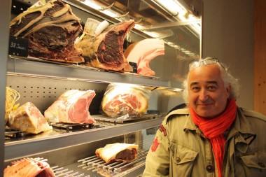 Un adepte convaincu de bœuf irlandais le chef Stéphane Gaboriau du Pergolèse © P.Faus . copie 380x253