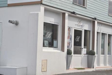 La fish pedicure à Poitiers, c'est à La Baignoire!