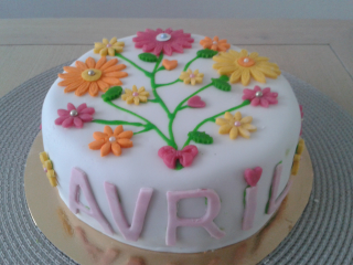 Cake printanier fleur