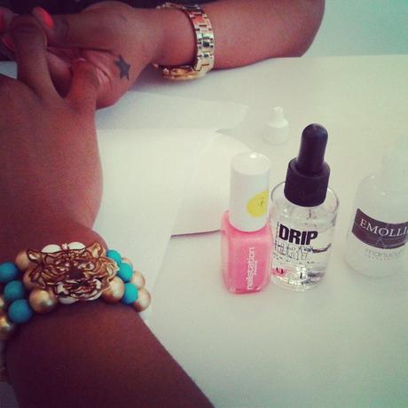 10384225_298980050279669_7488316289360552439_n