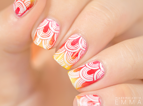 Cette semaine j'ai aimé.... Mavala_Technicolors_NailArt_Stamping_70s_04
