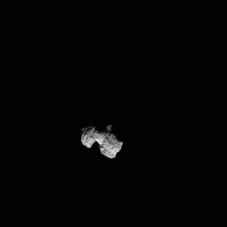 comète de rosetta à 300 km