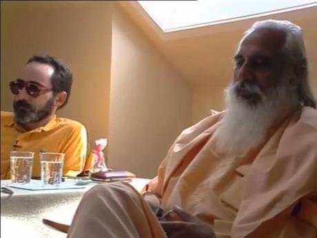 Instants de reconnaissance... Chandra Swami et Yvan Amar