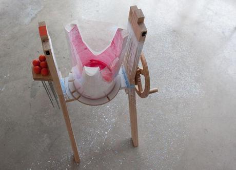 création artisanal mobilier tabouret design Centrifuge la machine à créer des tabourets