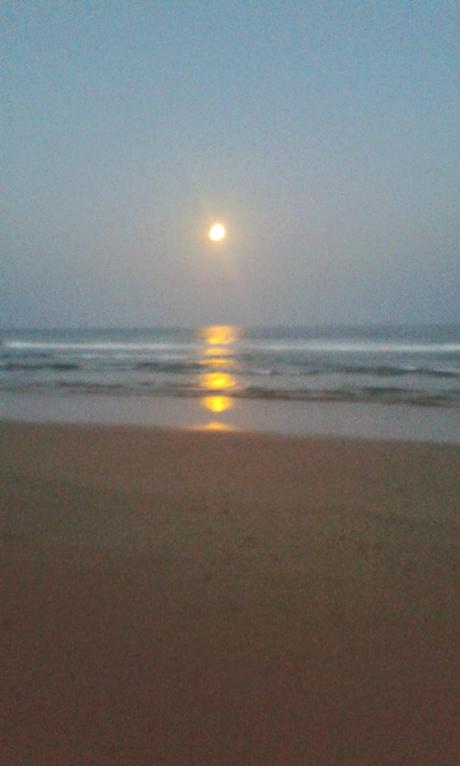 Ghana: Busua Inn et Ezile Bay Super lune, super moon