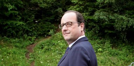 POLITIQUE > L'heure de la retraite a-t'elle sonné pour François Hollande ?