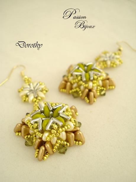 B.O DOROTHY
http://fr.dawanda.com/product/67218823-SCHEMA-PENDENTIF-DOROTHY-explique-etape-par-etape#product_gallery