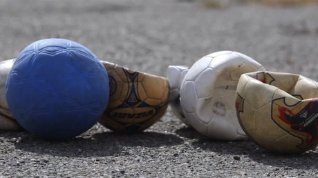 One World Futbol: Le Ballon increvable