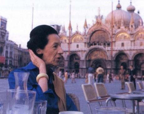 Diana Vreeland sur la piazza San Marco