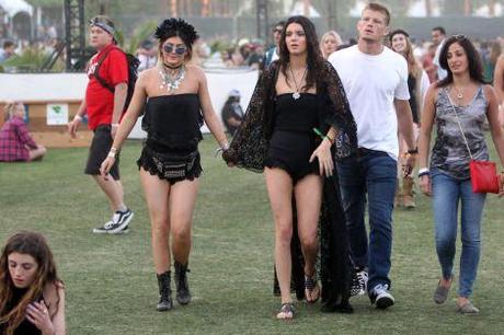 kendall-kylie-jenner-at-the-coachella-festival-in-indio-2014-_5