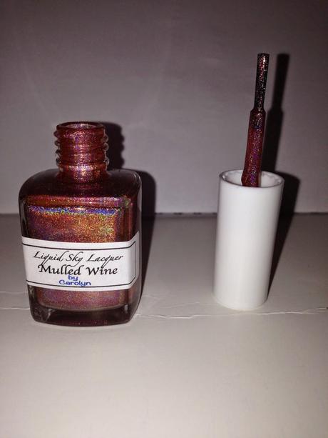 NOTD #2 : Liquid sky Laquer Mulled wine by Carolyn
