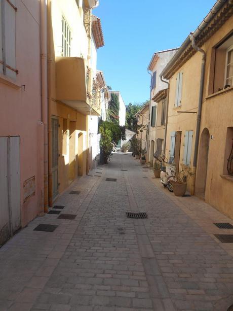 Welcome to St Tropez Welcome to St Tropez