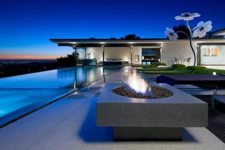 10-Million-Hopen-Place-Residence-Overlooking-Los-Angeles-City-Skyline-1