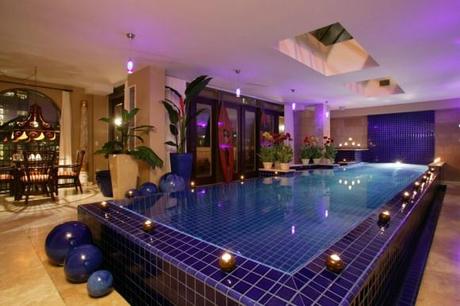 Nice-indoor-pool