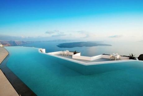 La piscine du Grace Santorini Hotel, en Grèce