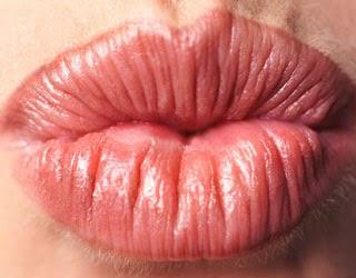 14 astuces pour soigner les lèvres gercées