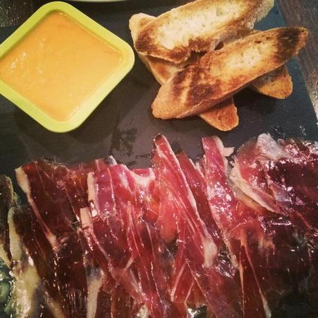 jambon iberique pain con tomate