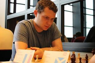 Le grand-maître d'échecs breton Jean-Pierre Le Roux revient dans le tournoi après sa défaite surprise ronde 1 - Photo © Chess & Strategy