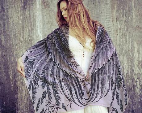 bird-scarves-wings-feather-fashion-design-shovava-7