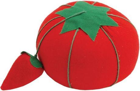tomate porte epingles 5 outils pour garder votre matériel de couture tranchants