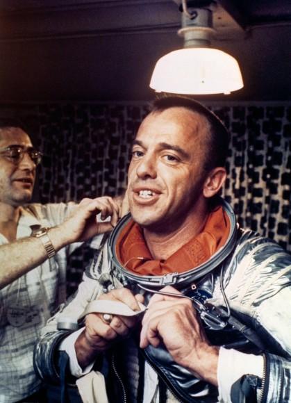 Alan-Shepard-Americas-first-man-in-space-puts-on-his-Navy-Mark-IV-spacesuit