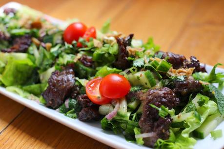 S125 - SALADE THAIE DE  BOEUF GRILLE