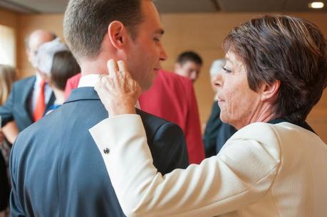 La trace de rouge à lèvres...