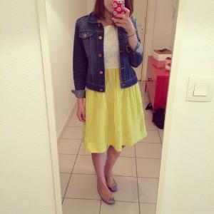 Robe Anthropologie, Veste Zara Kids, Sandales André