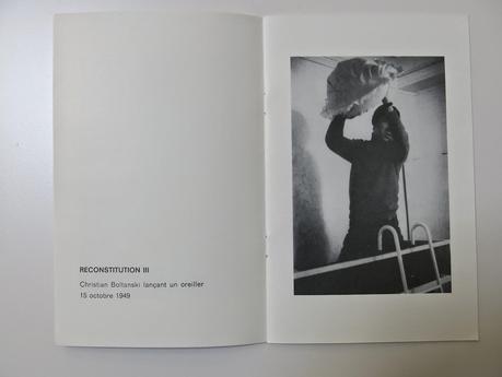 Reconstitution de gestes effectués par Christian Boltanski entre 1948 et 1954