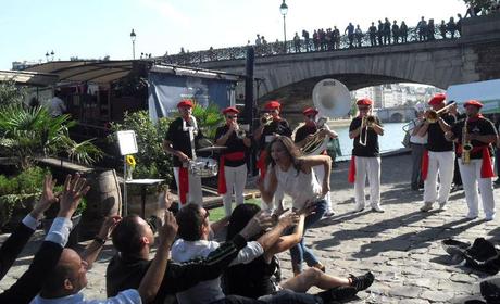 Sud-Ouest à Paris - Joueurs de Bandas