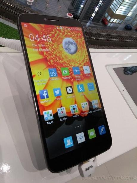 IFA 2014 : Alcatel OneTouch dévoile le nouveau smartphone Hero 2 sous Android