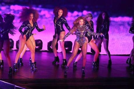 Beyoncé : les coulisses de son incroyable performance aux MTV VMA 2014