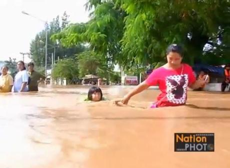 Thaïlande Inondations 2014 Sukhothai-Ayutthaya, c'est parti! [HD]