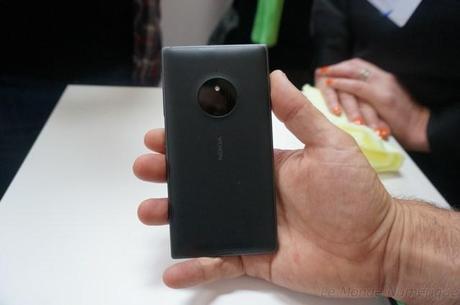 IFA 2014 : Nokia et Microsoft complètent leur gamme avec le Lumia 830