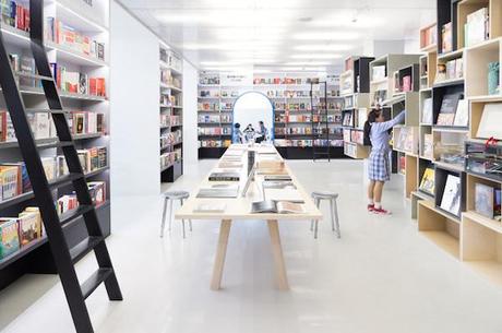 New-Delhi-Oxford-Bookstore-par-Normal-Studio-architecture-projet-blog-espritdesign-15