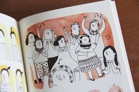 Voici ma première bd ! Elle mesure 21,0 x 14,7 cm pour 25...