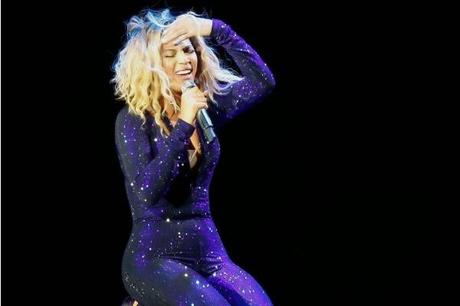 Beyoncé conseille à ses fans d'apporter des jumelles pour le Stade de France !