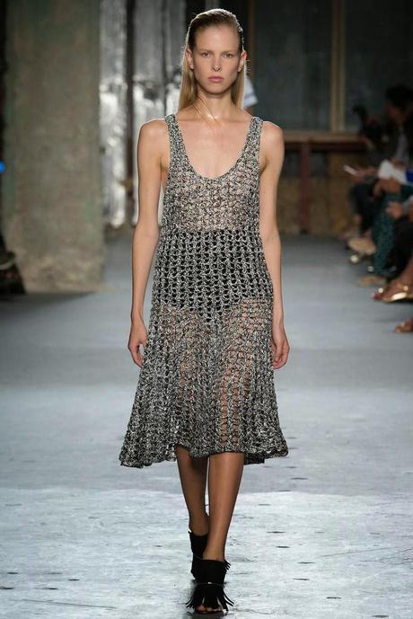 Le chic sans fausses notes du défilé Proenza Schouler pour l'été prochain...