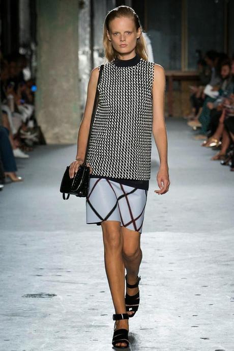 Le chic sans fausses notes du défilé Proenza Schouler pour l'été prochain...
