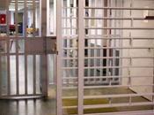 refuse sortir prison c’est jour frites