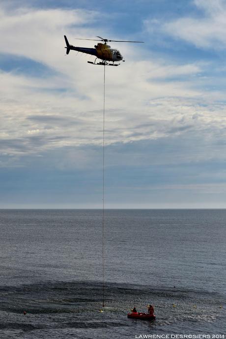 Et tourne l'hélico...