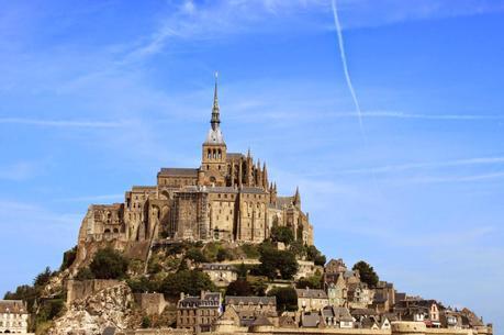 Palmiers, épis de blé et  baie du Mont-Saint-Michel