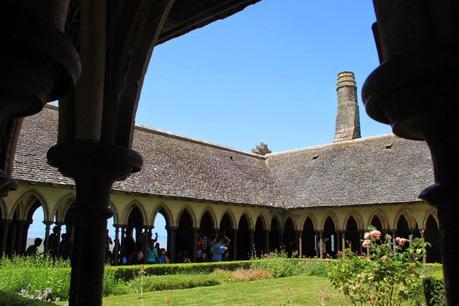 Palmiers, épis de blé et  baie du Mont-Saint-Michel