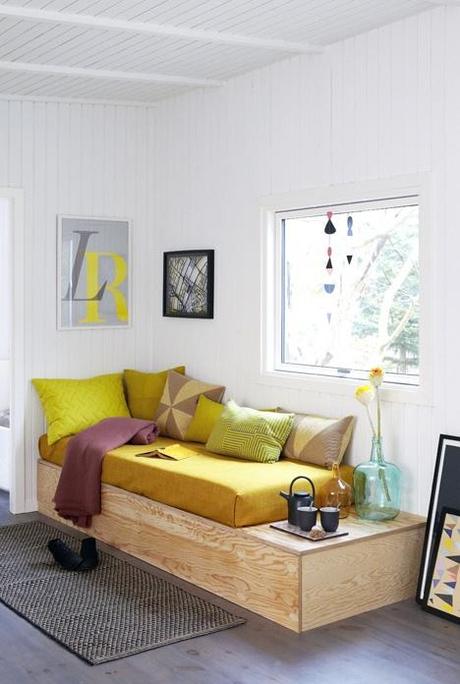 Une semaine, Une image thé sallonger lire jaune detente déco coin lecture 